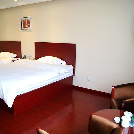 Greentree Inn Yunnan Lijiang Qixing Street Express Hotel Esterno foto