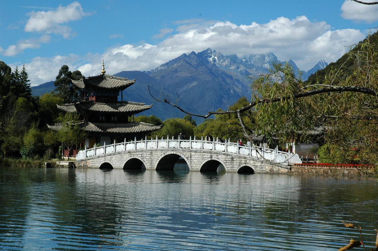 Greentree Inn Yunnan Lijiang Qixing Street Express Hotel Esterno foto