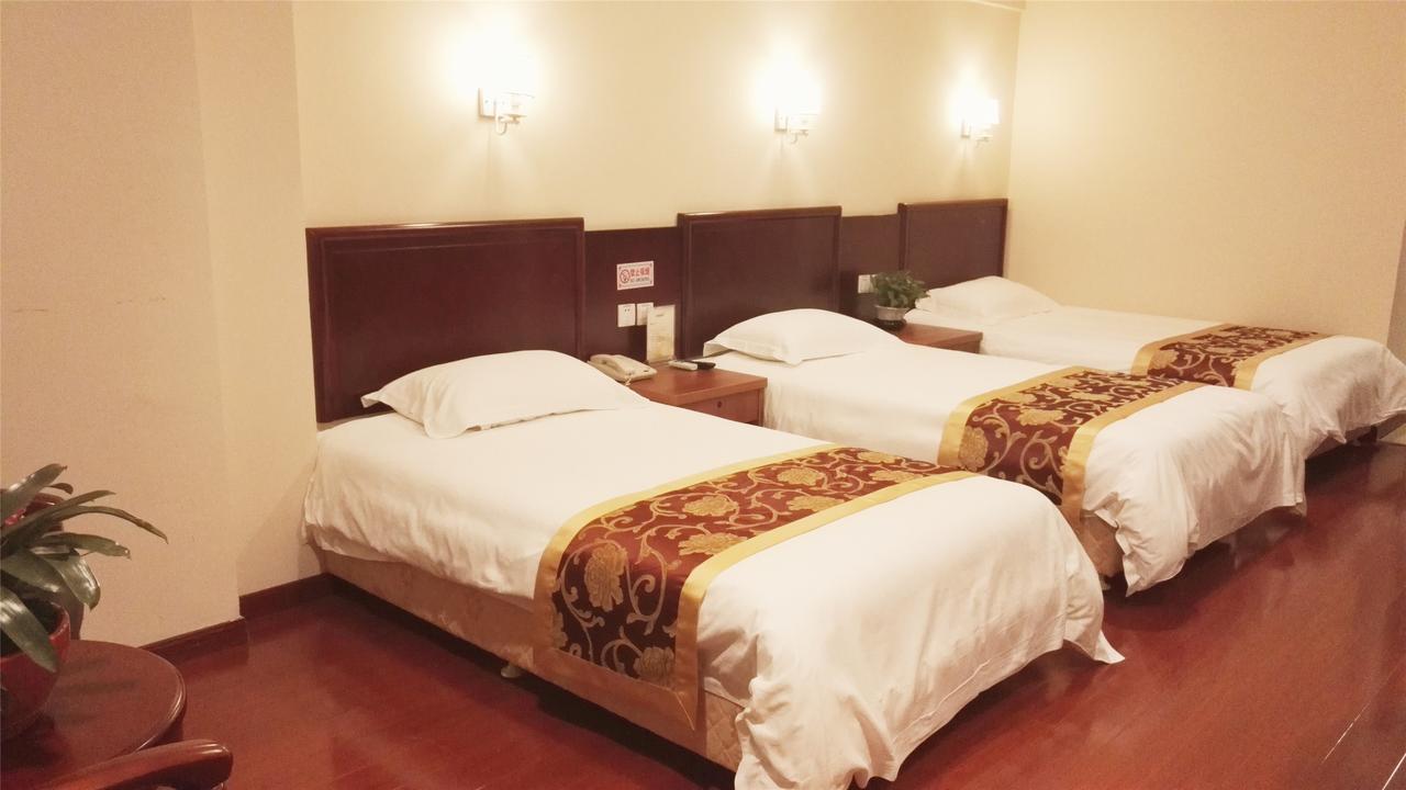 Greentree Inn Yunnan Lijiang Qixing Street Express Hotel Esterno foto