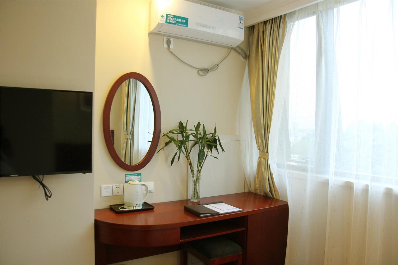 Greentree Inn Yunnan Lijiang Qixing Street Express Hotel Esterno foto